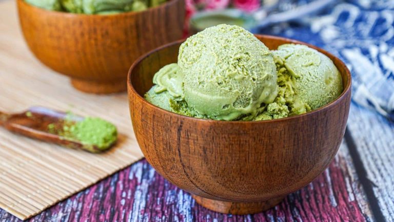 Rasakan Sensasi Segar dari Es Krim Rasa Teh Hijau
