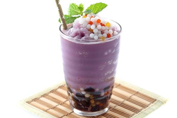 Menikmati Segarnya Es Teh Susu Taro yang Lezat dan Aromatik